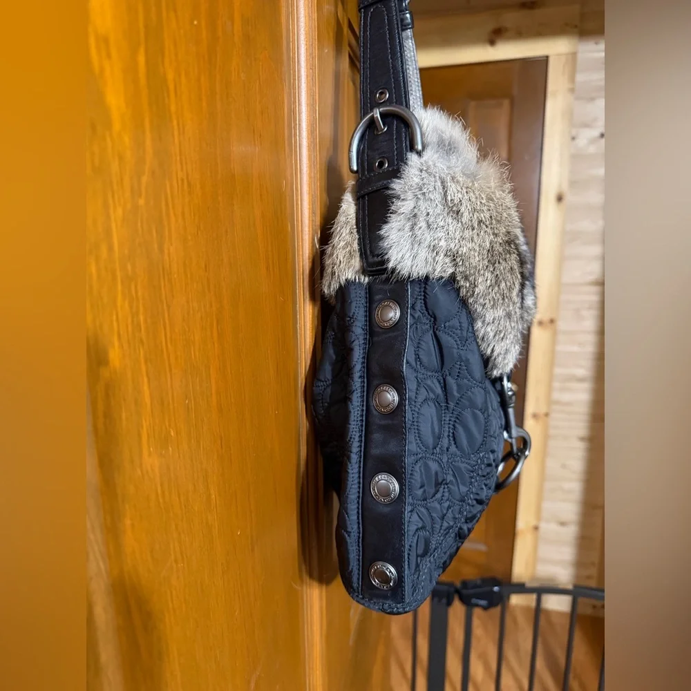 Vintage Coach Soho Quilted Rabbit Fur Hobo Y2K - Picture 2 of 15